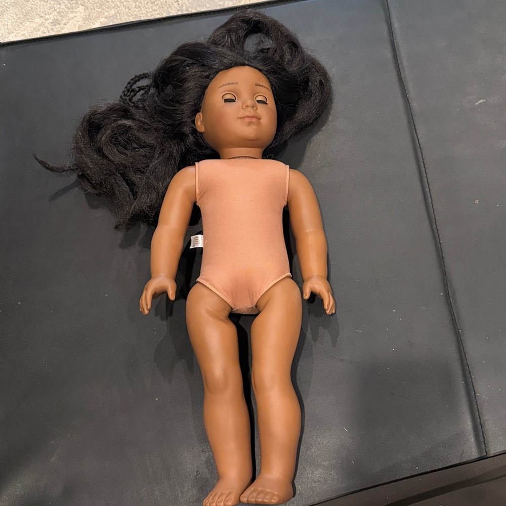 Vtg Pleasant Company Native American Girl Doll Black Hair Brown Eyes doll only